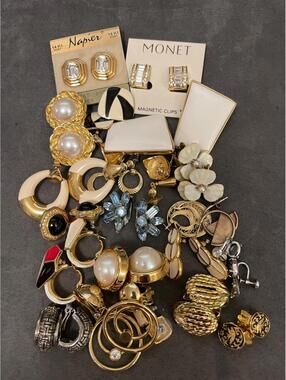 Estate Sale Vintage Earrings 24-pairs EARRINGS Modern, Trifari, Art Deco, Signed